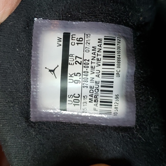 Nike Air Jordan black Toddler shoes. Size 10C. Pre-owned Velcro & elastic close - Picture 6 of 10